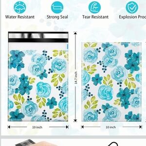 Poly Mailer Floral Blue and White